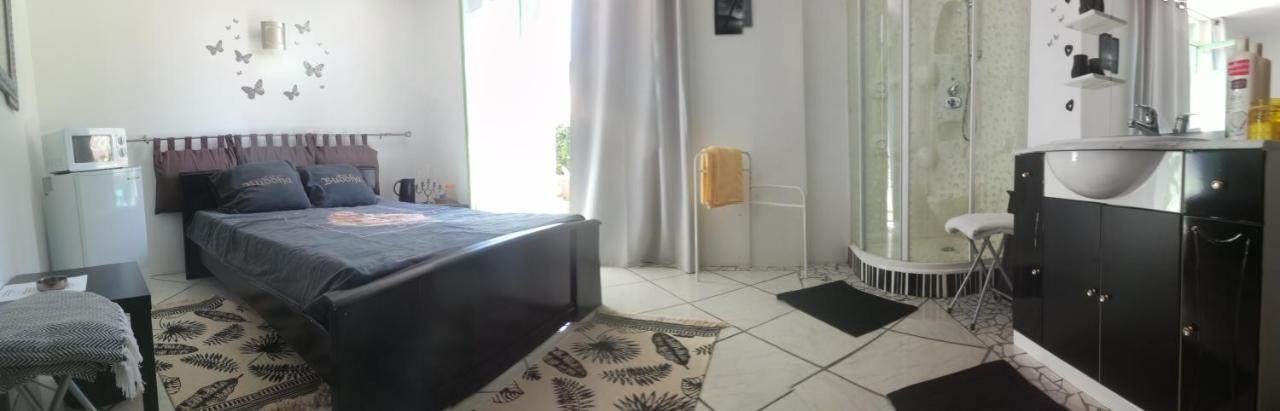Agnes Apartment Limoux Luaran gambar